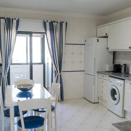 Ocean Blue Ii Apartment *